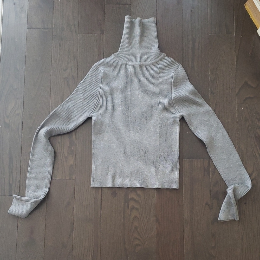 Stretch Turtle Neck - Picture 2 of 3